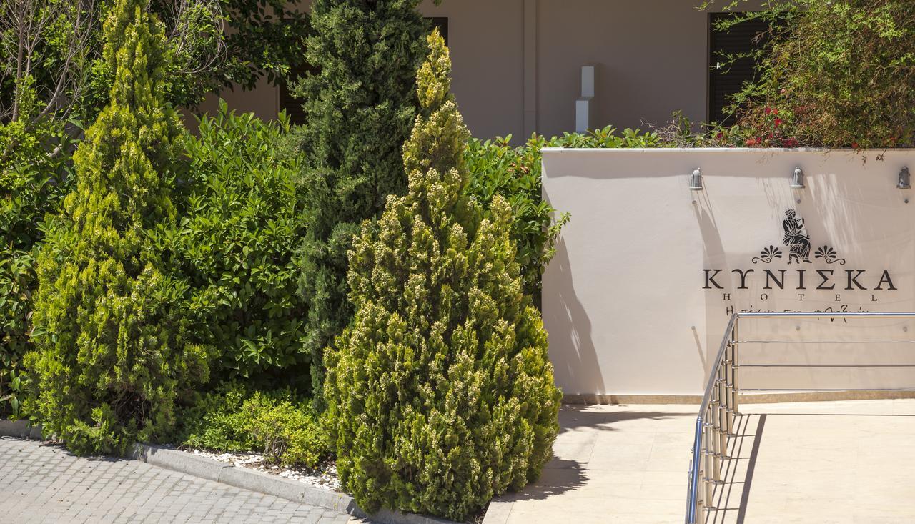 Kyniska Hotel Plitra Exterior photo